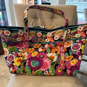 Vera Bradley travel bag